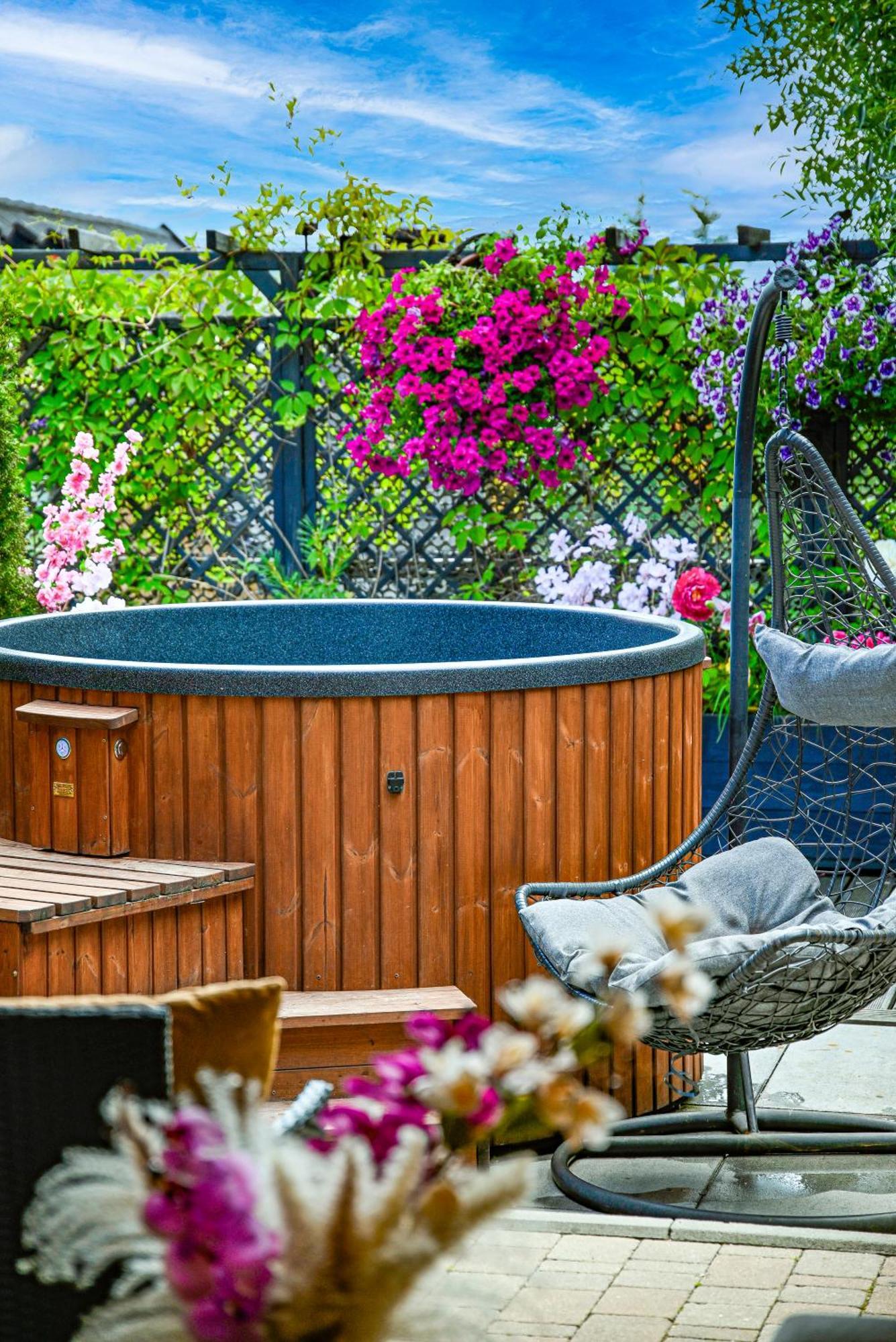 Domek W Gorach - Prywatne Jacuzzi, Sauna, Grota Solna - Panorama Chelm Ski&Spa Myslenice ภายนอก รูปภาพ